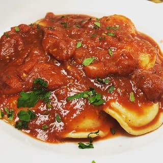 Ravioli Marinara